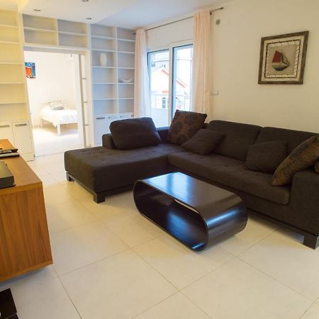 Becici Four-Bedroom Penthouse Apartment With Jacuzzi מראה חיצוני תמונה